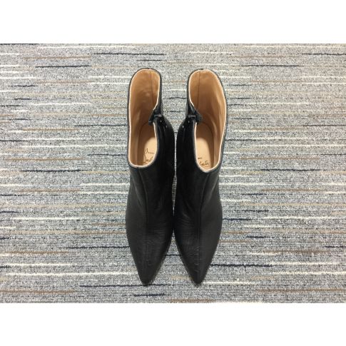 CL So Kate Booty Ankle Boots 85mm Embossed Calf Leather Black