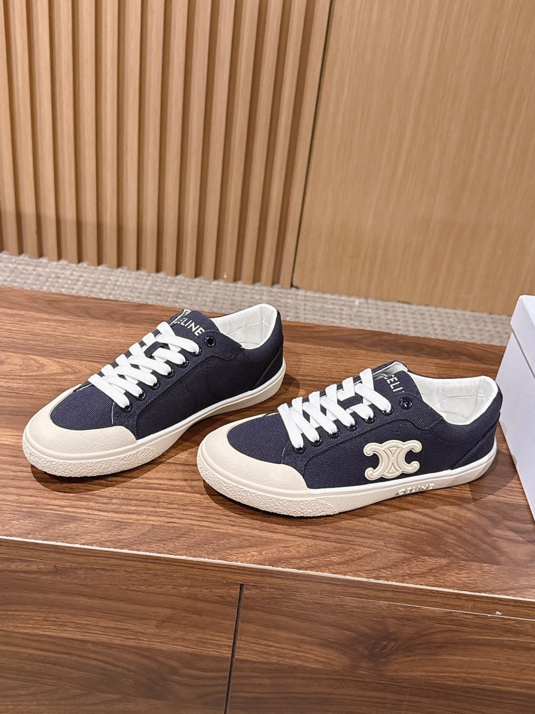 Celine 2026 Alan Triomphe Sneaker Canvas 872260