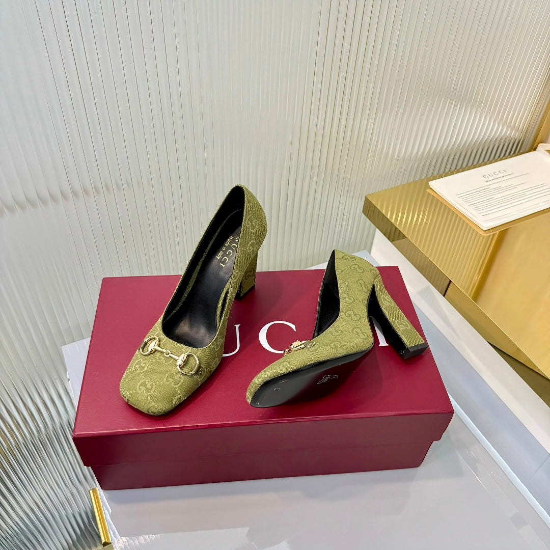 Gucci 2026 Horsebit Iconic Pumps Canvas 928276