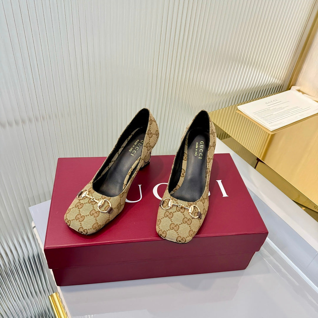 Gucci 2026 Horsebit Iconic Pumps Canvas 928276