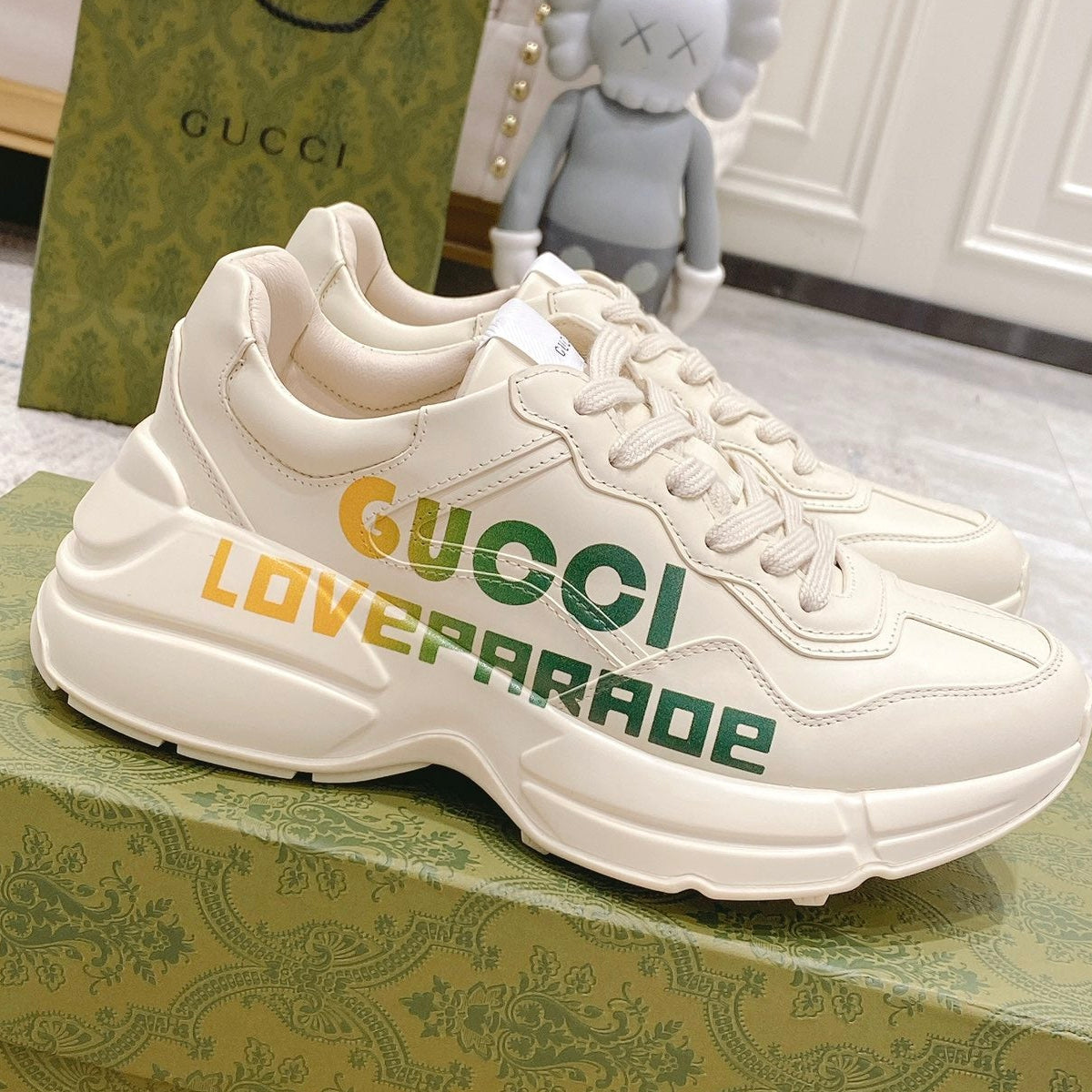 Gucci 2026 Rhyton Sneakers Ivory Cowhide With Love Parade Motif 988668