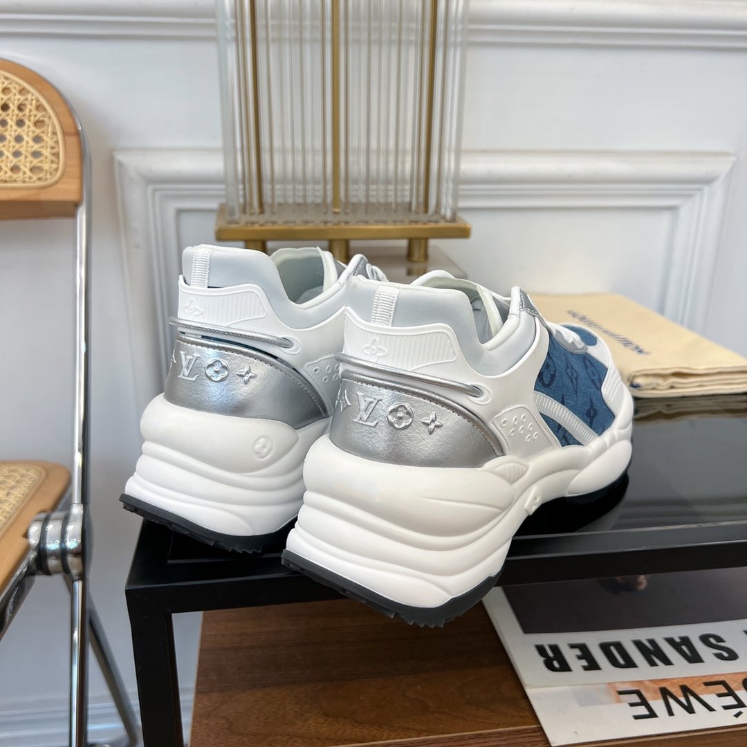 LV RUN 55 SNEAKER BLUE GRAY