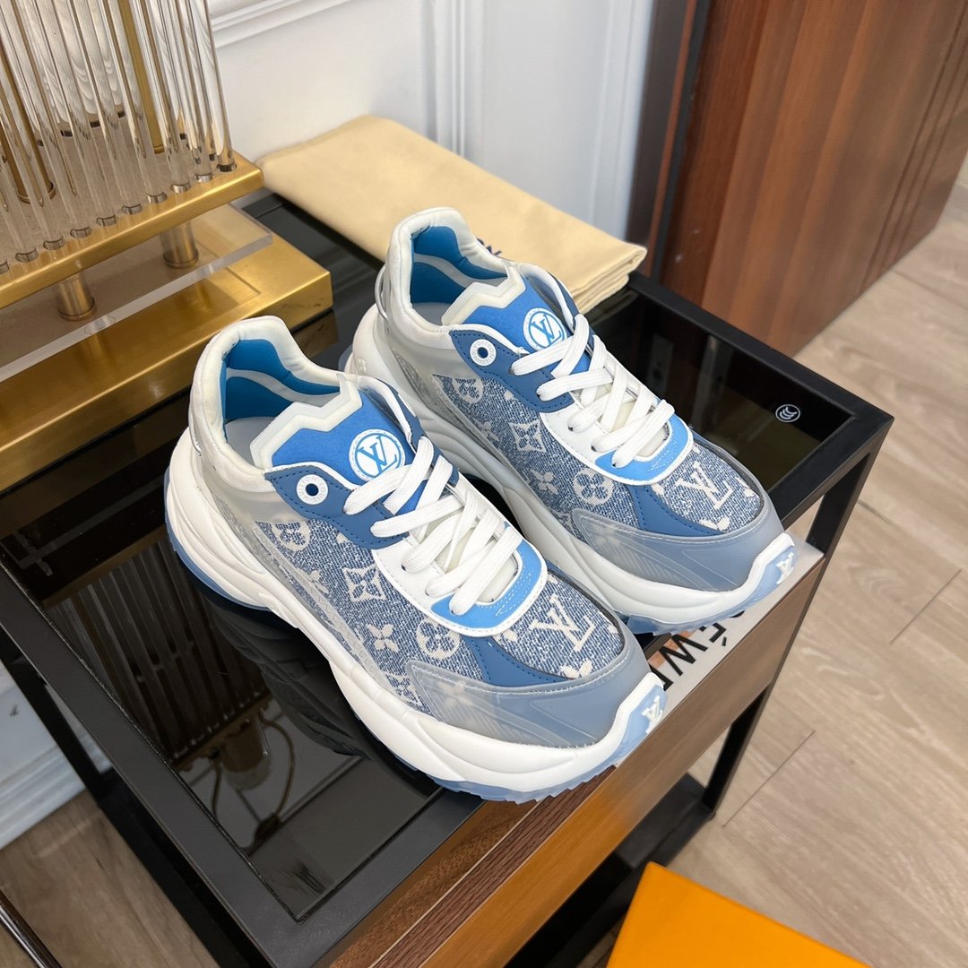 LV RUN 55 SNEAKER LIGHT BLUE
