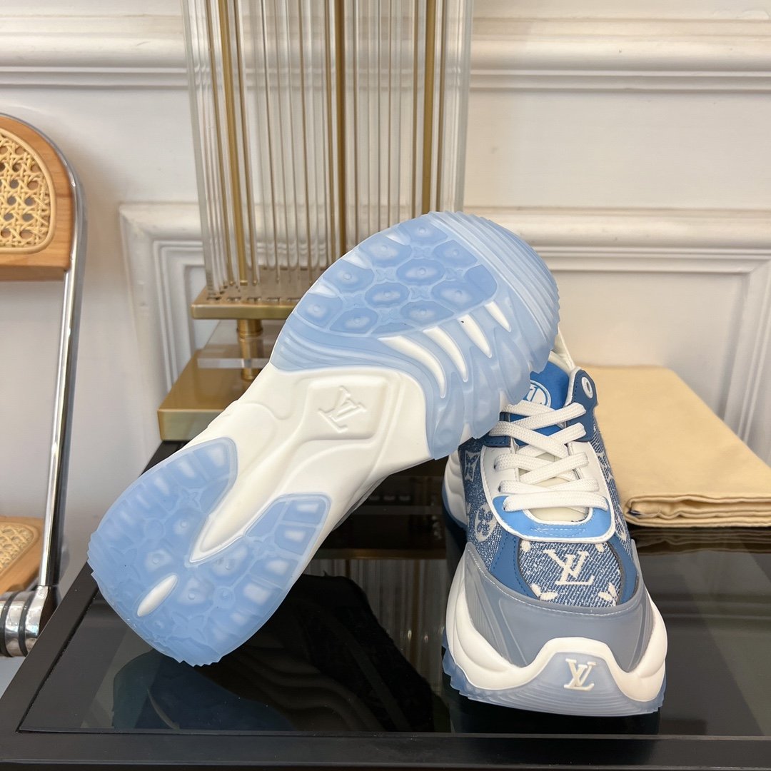 LV RUN 55 SNEAKER LIGHT BLUE