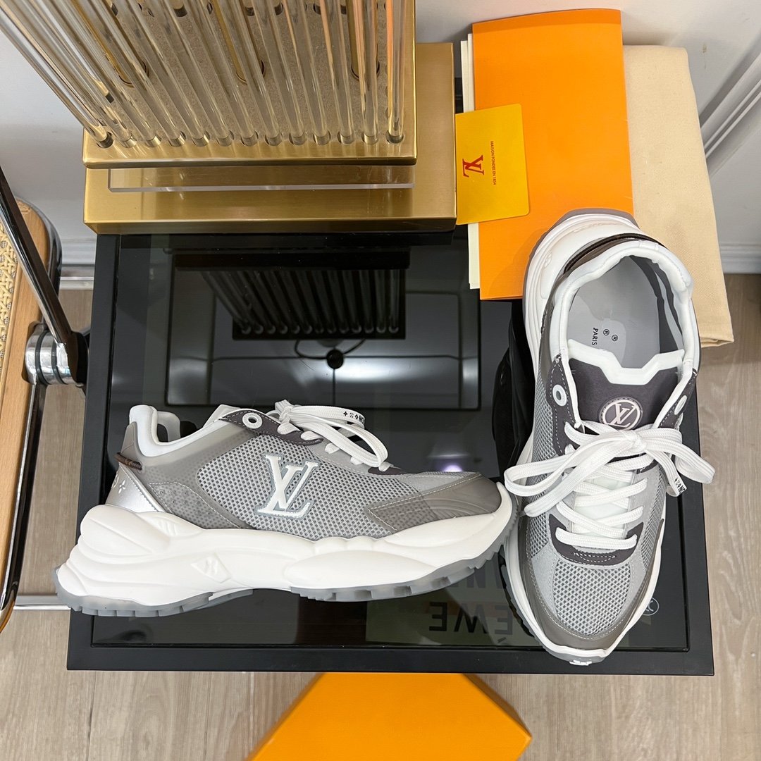 LV RUN 55 SNEAKER DARK GRAY