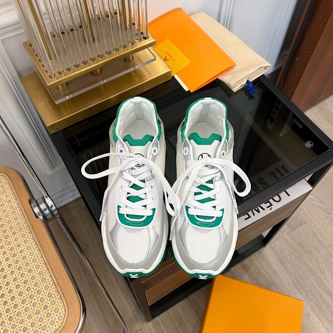 LV RUN 55 SNEAKER WHITE GREEN