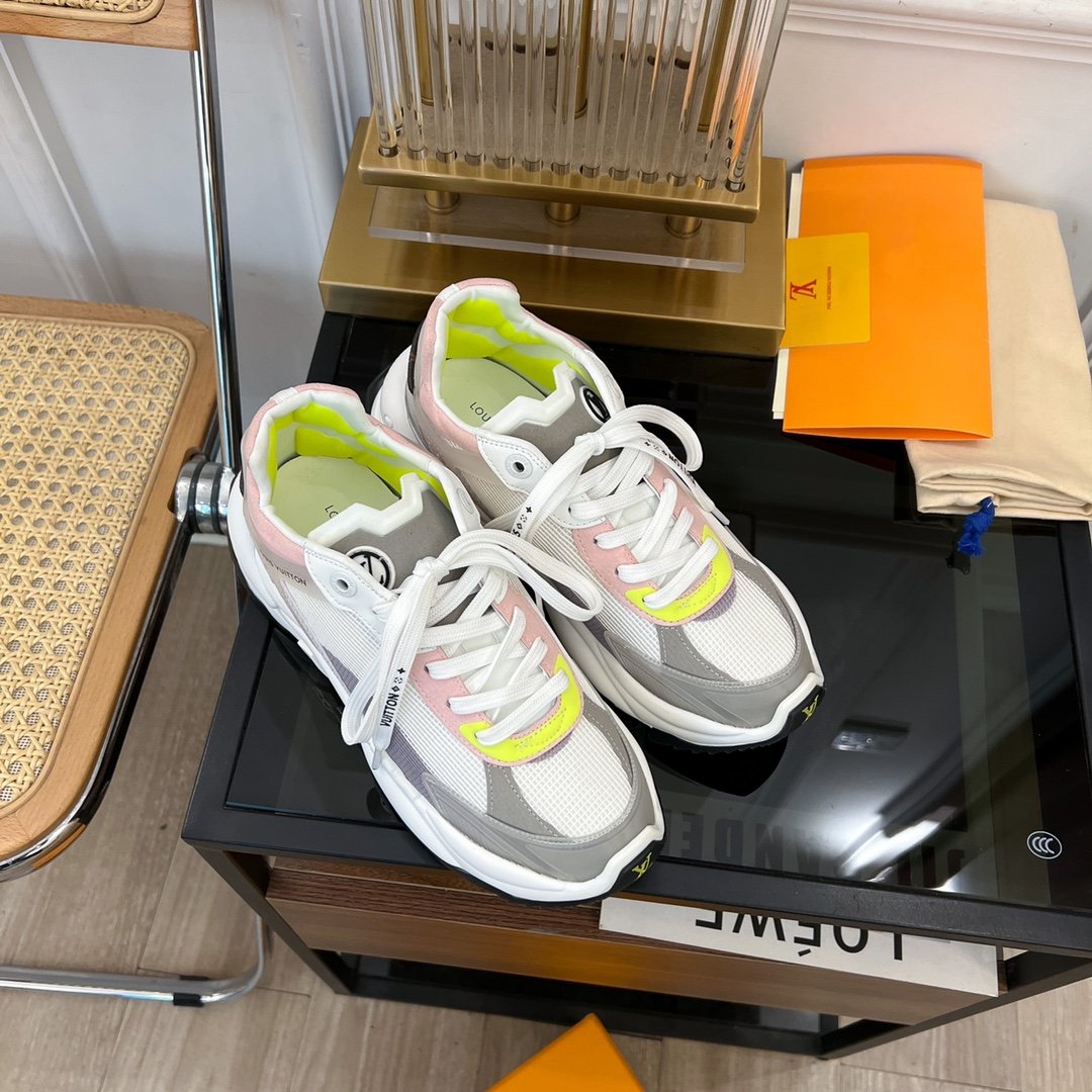 LV RUN 55 SNEAKER GREEN PLANTAIN