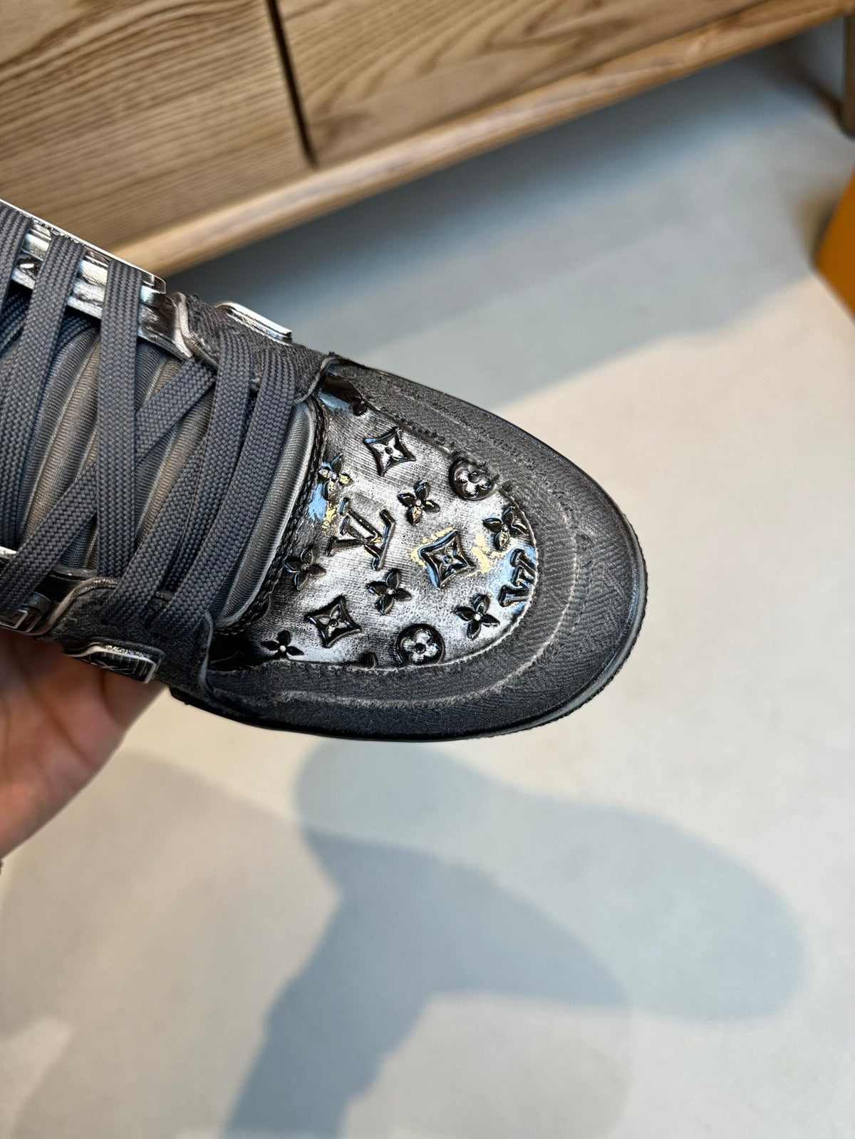 LV TRAINER MONOGRAM DENIM WHITE BLACK SNEKER