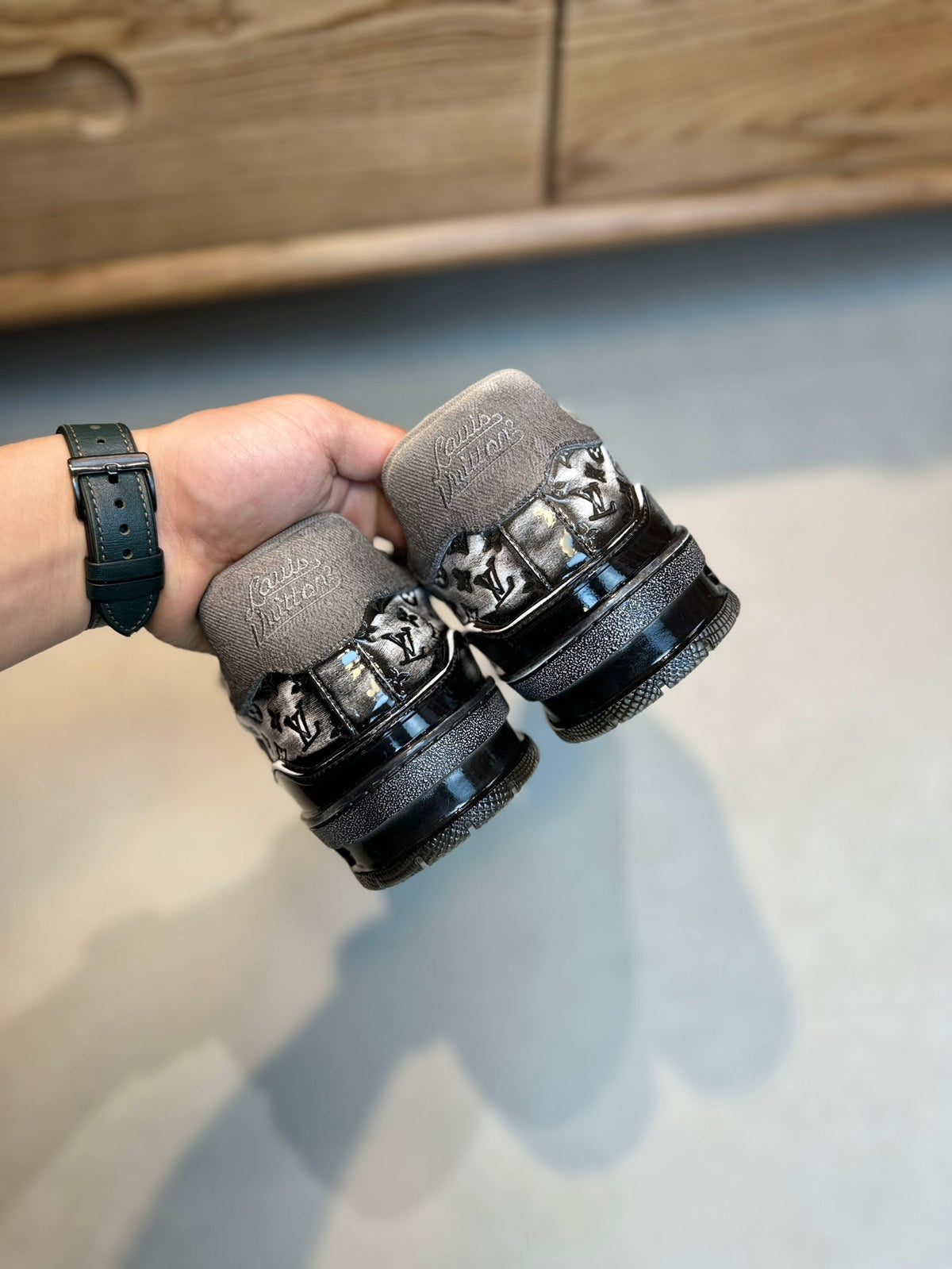 LV TRAINER MONOGRAM DENIM WHITE BLACK SNEKER