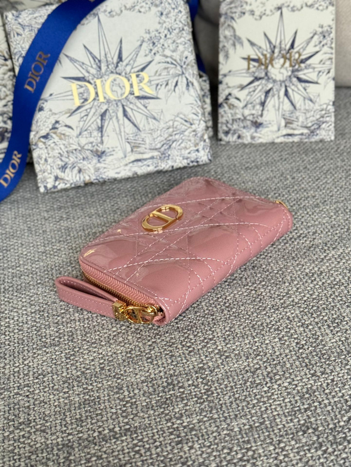 CD Logo Caro 11cm Compact Wallet Shiny Pink Calfskin
