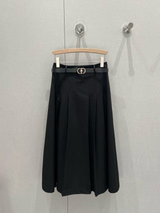 CD 25 Long Skirt With Belt Polyester 210036