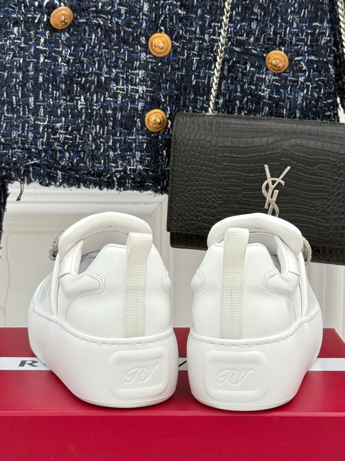 Viv Diamond Buckle Platform Imported Lambskin 189335