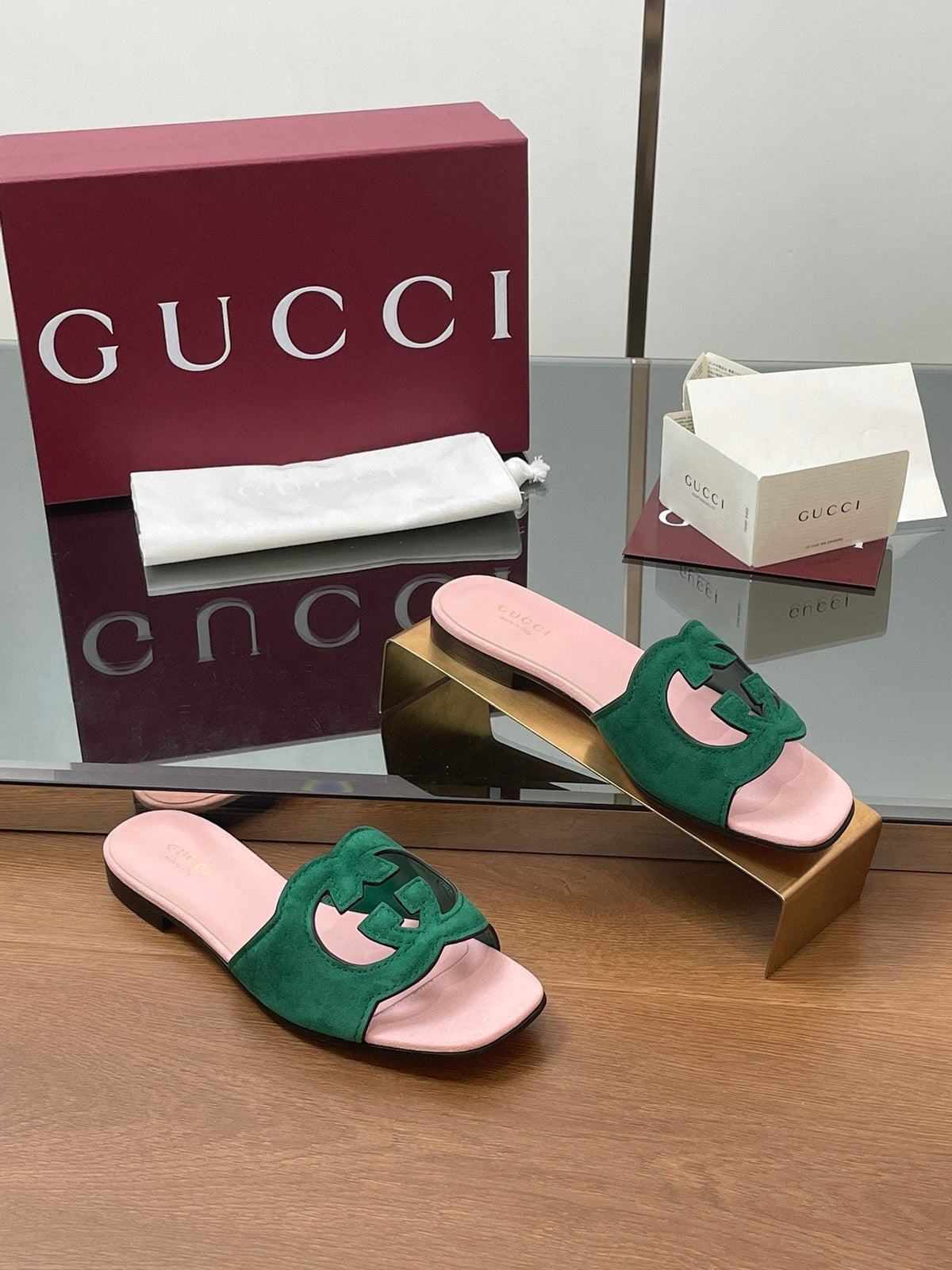 Gucci 2026 Double G Slipper 10mm Suede Leather 765483