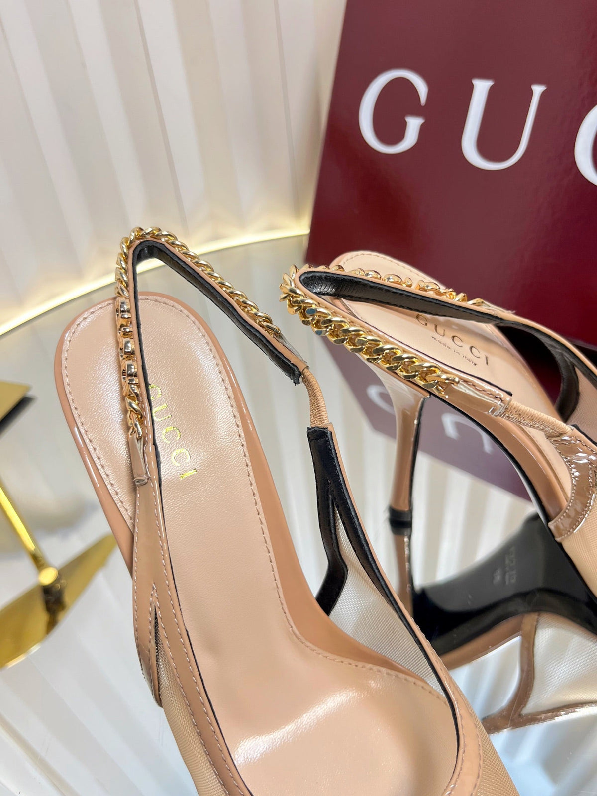 Gucci 2026 Signoria Slingback Pumps 100mm Chain Detail Mesh Leather 767973
