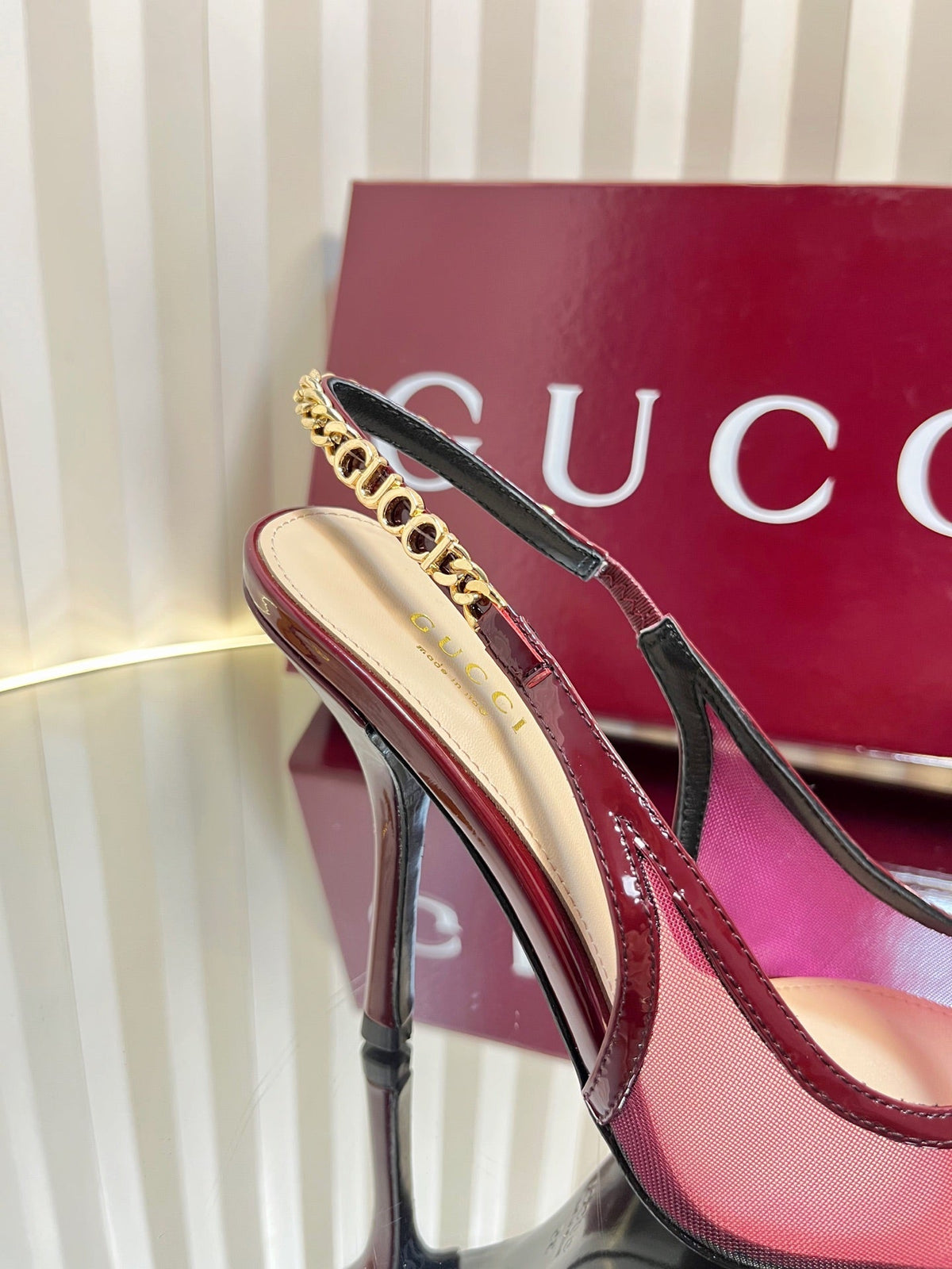 Gucci 2026 Signoria Slingback Pumps 100mm Chain Detail Mesh Leather 767973
