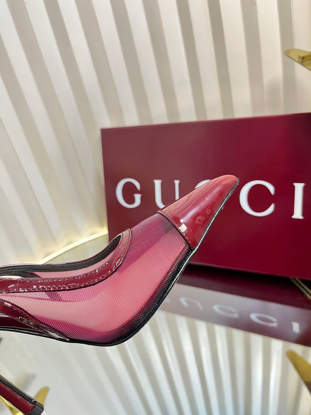 Gucci 2026 Signoria Slingback Pumps 100mm Chain Detail Mesh Leather 767973