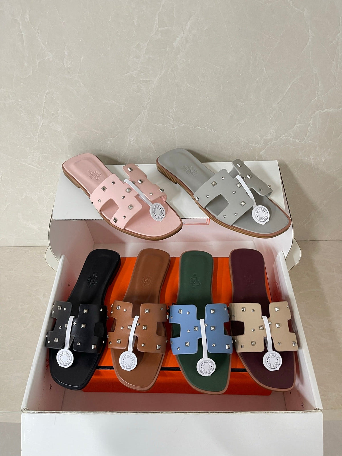 HM 25 Oran sandal Calfskin and Studs 245723
