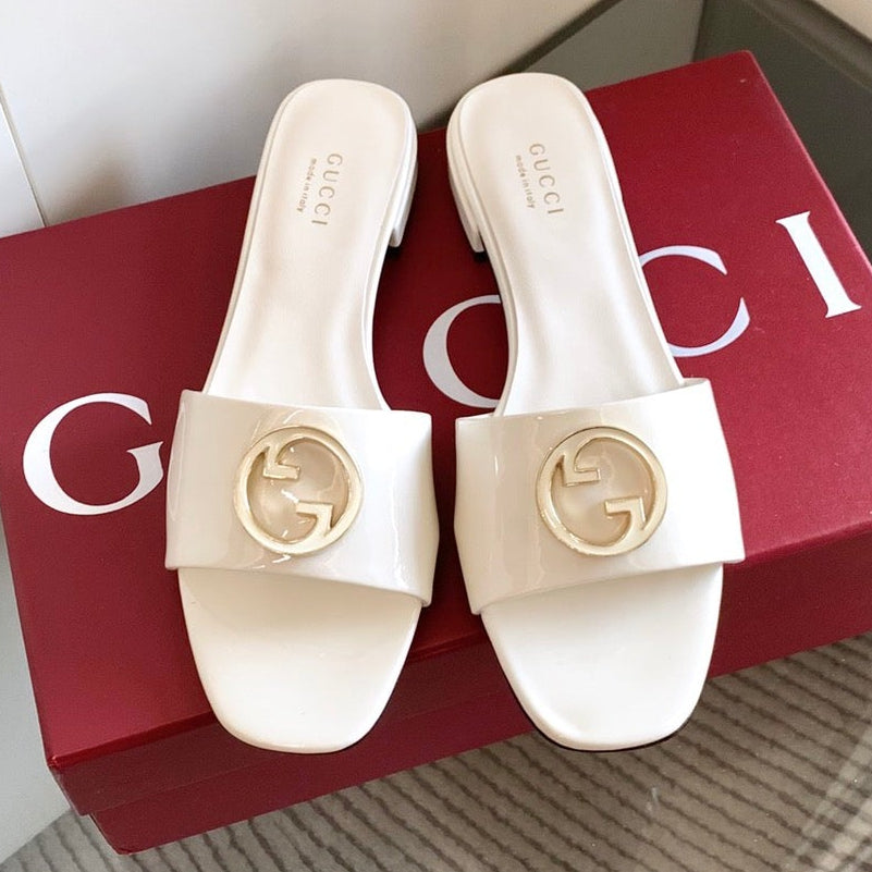 Gucci 2026 Double G Rhinestone Buckle Flat Slippers Leather 765958