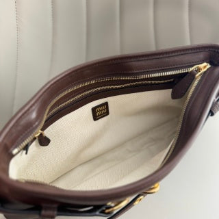 MiuMiu Aventure 25ss shoulder bag leather