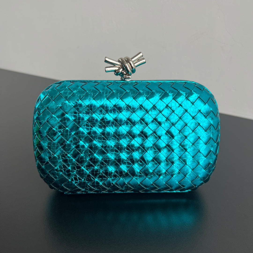 BV Knot Pattern Bag Leather 539826