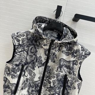 CD 25 Sport Suit Blue White Polyester