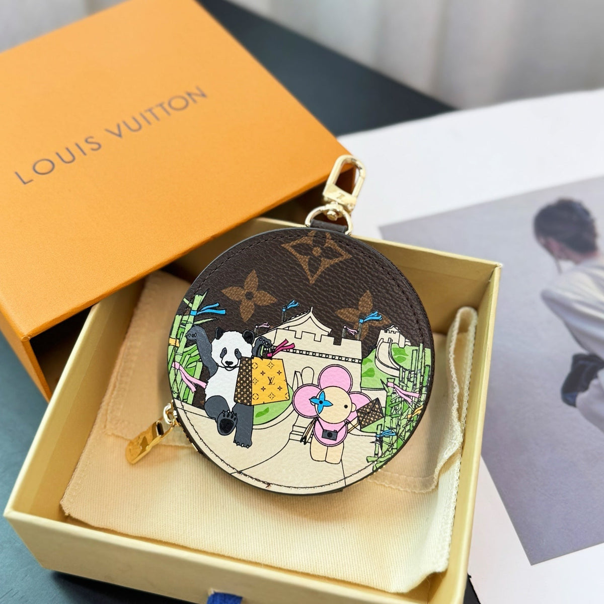 LV Vivienne Round Coin Purses Charm