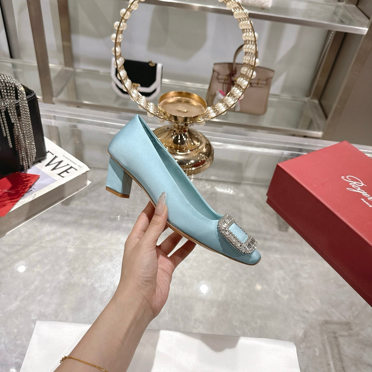Bell Viv 25 Pumps Blue Imported Silk 300724