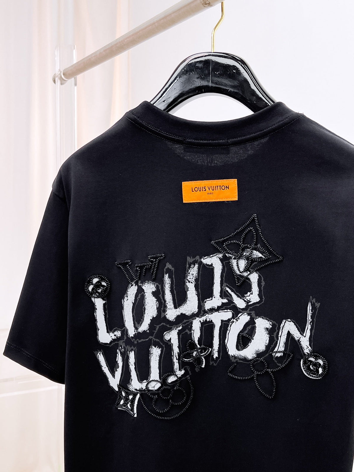 LV 2026 Men Short-sleeved T-shirt Cotton 303482