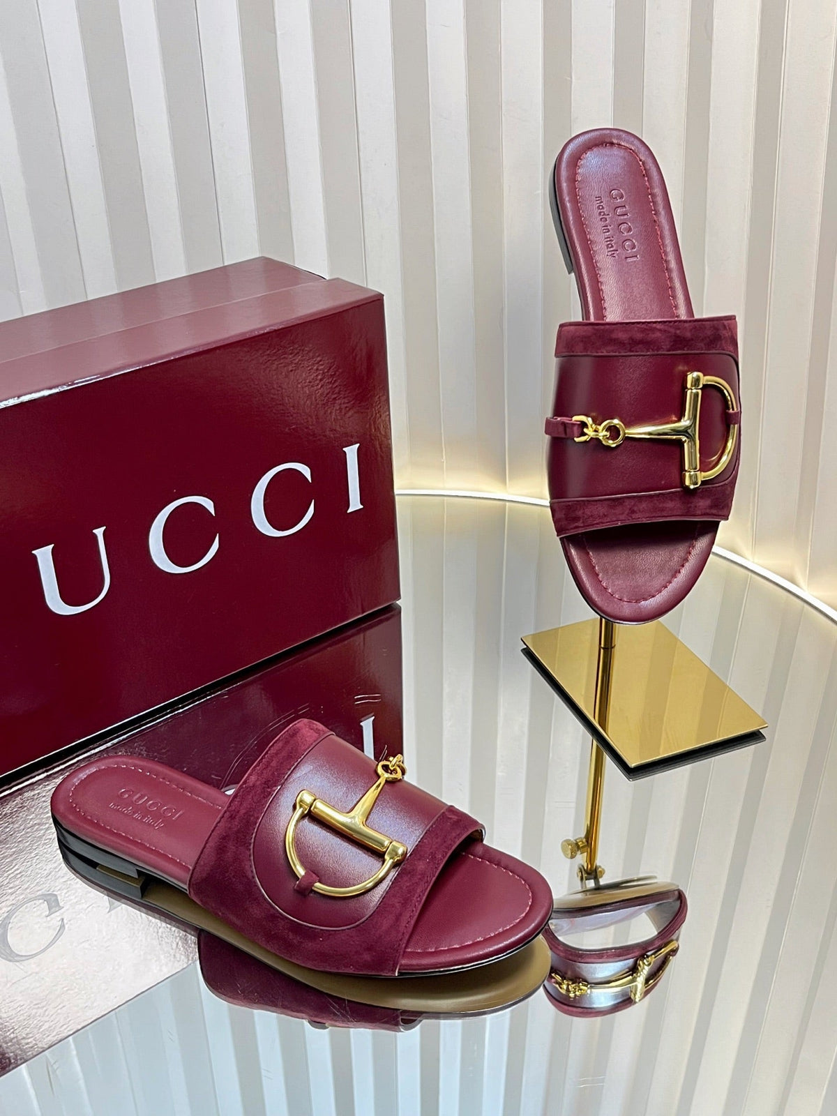 Gucci 2026 Women's Slide Sandals Suede Leather 767990