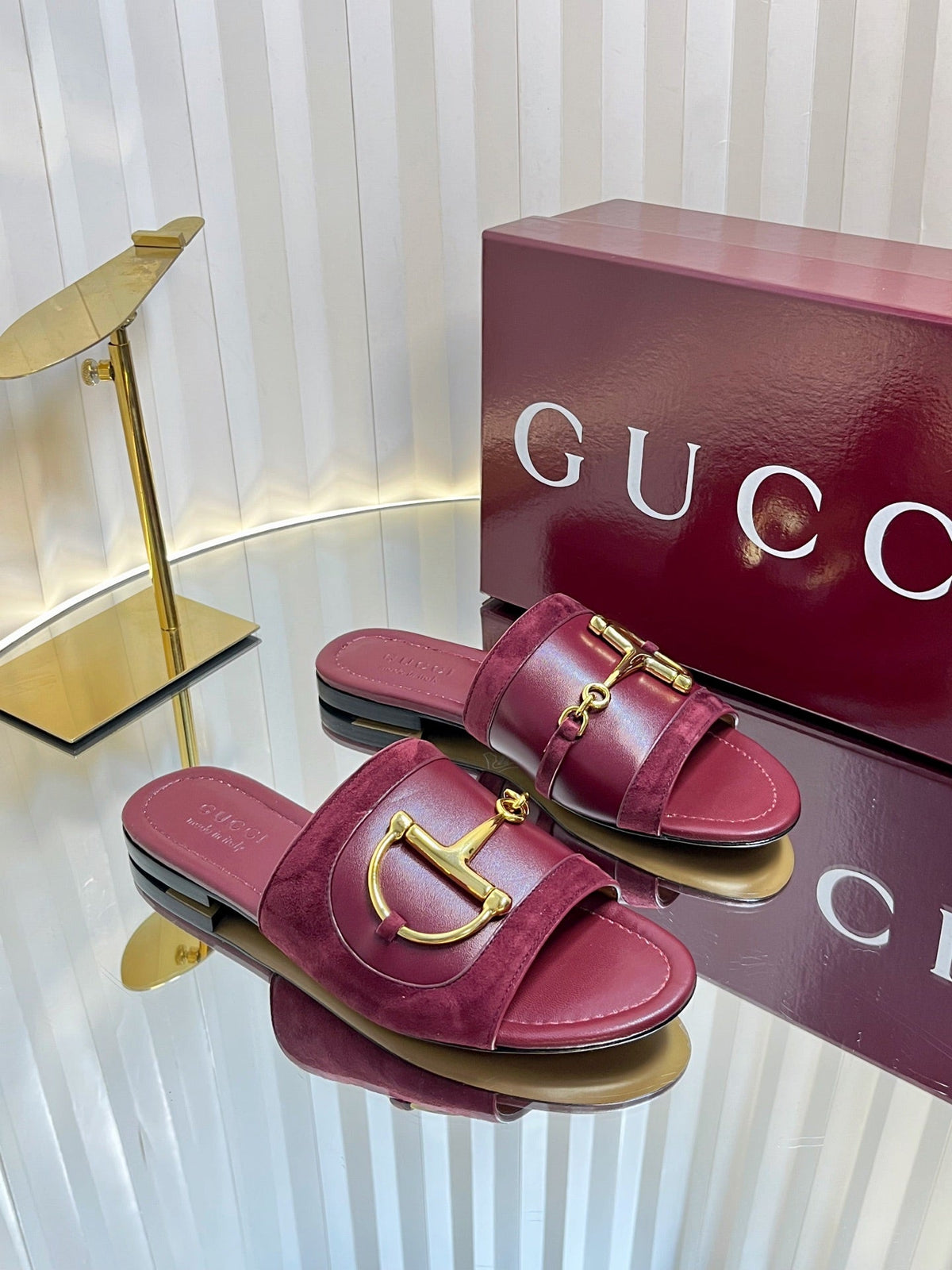 Gucci 2026 Women's Slide Sandals Suede Leather 767990
