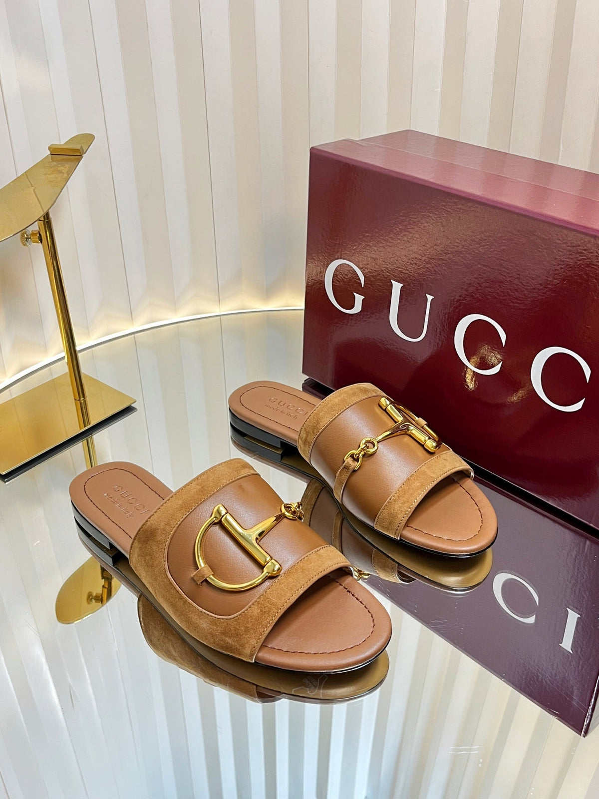 Gucci 2026 Women's Slide Sandals Suede Leather 767990