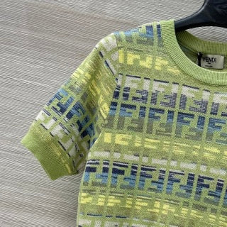 Fendi 25 Knitted Short-sleeved Top Green Pink Wool Cotton
