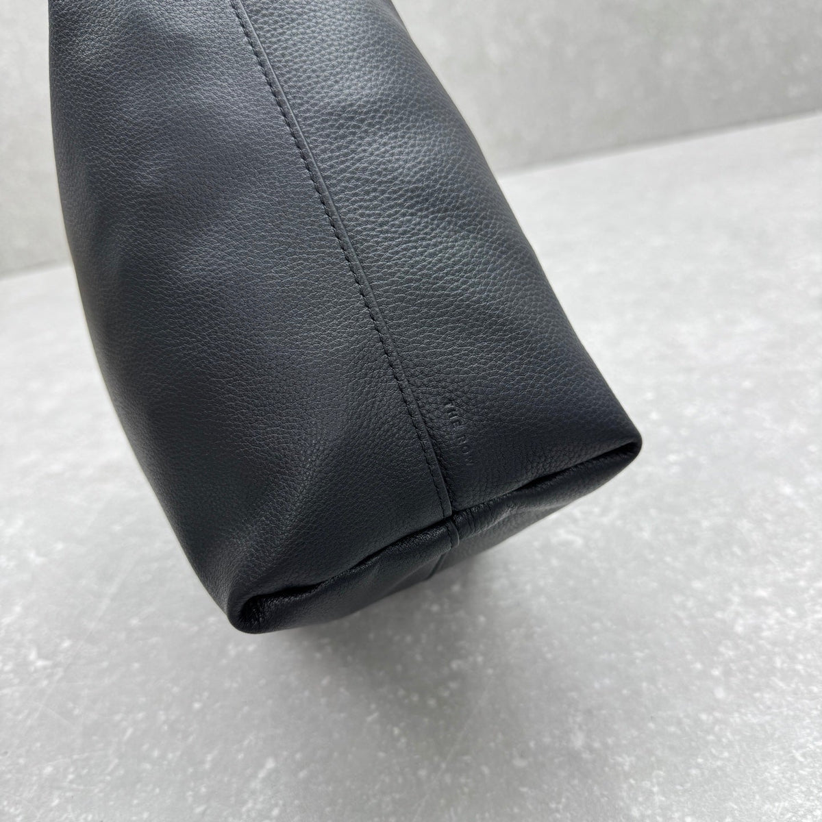 The Row 2025 Isa Bag 23cm Soft Leather