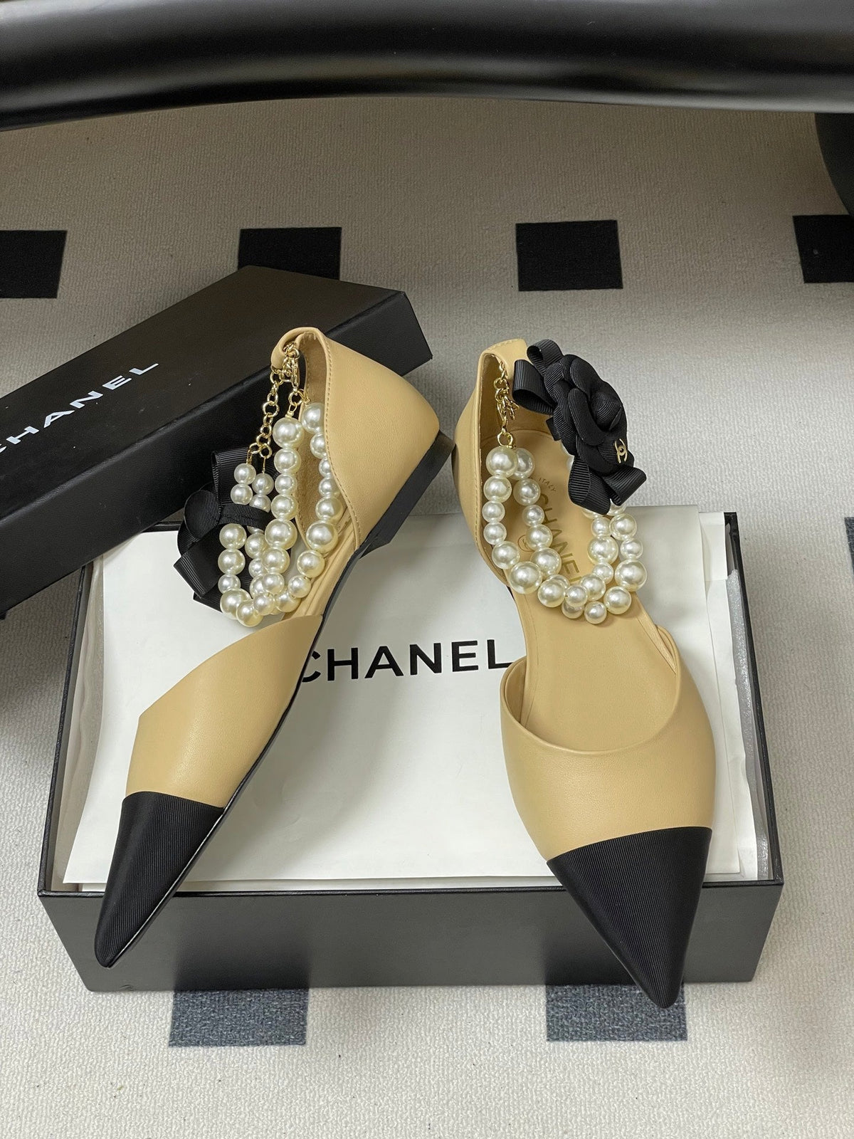 CC 26 Flat Slingback With Pearl Ankle Strap Lambskin Fabric