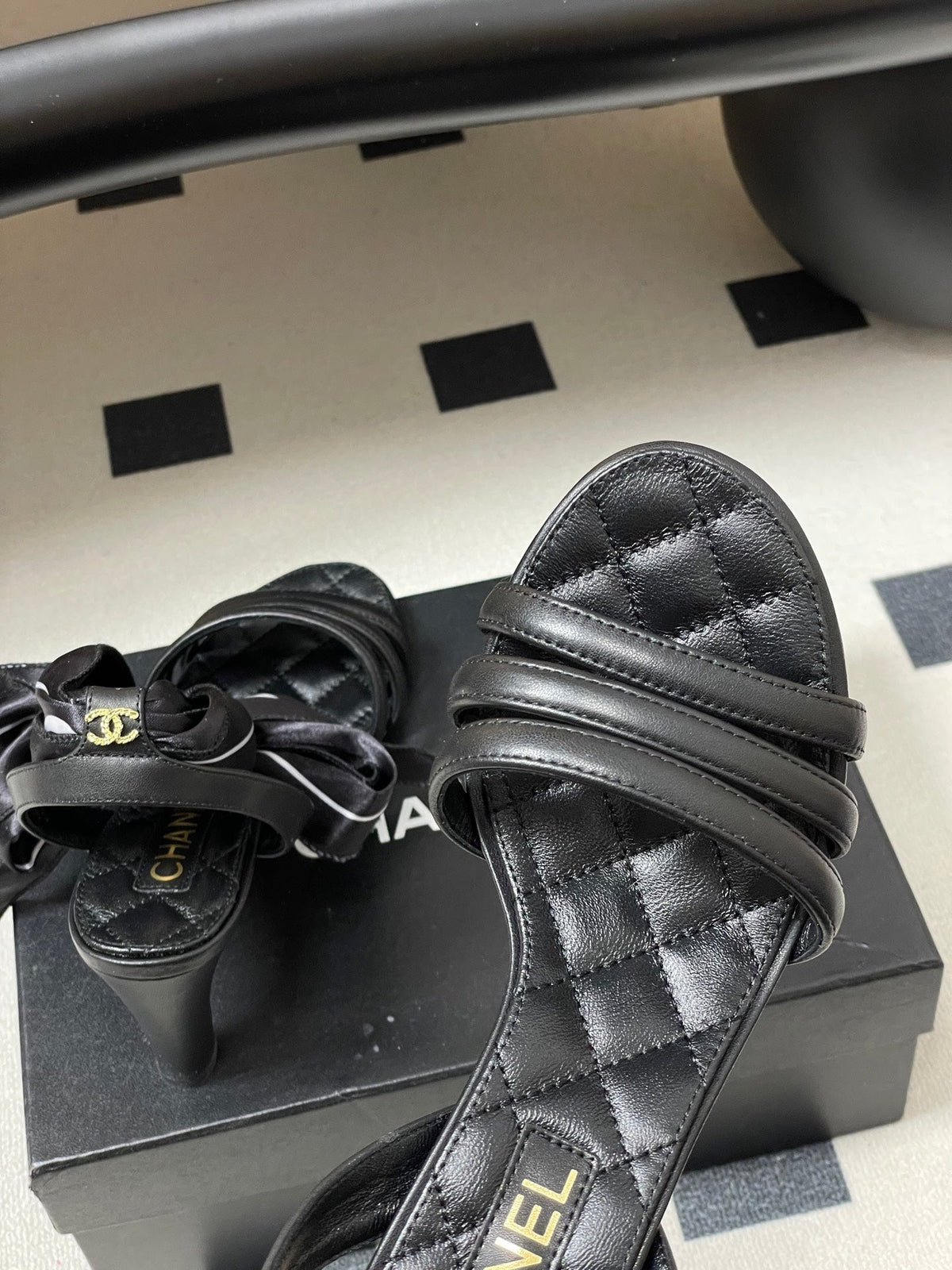 CC 26 Quilted Sandal 70mm With Scarf Sheepskin