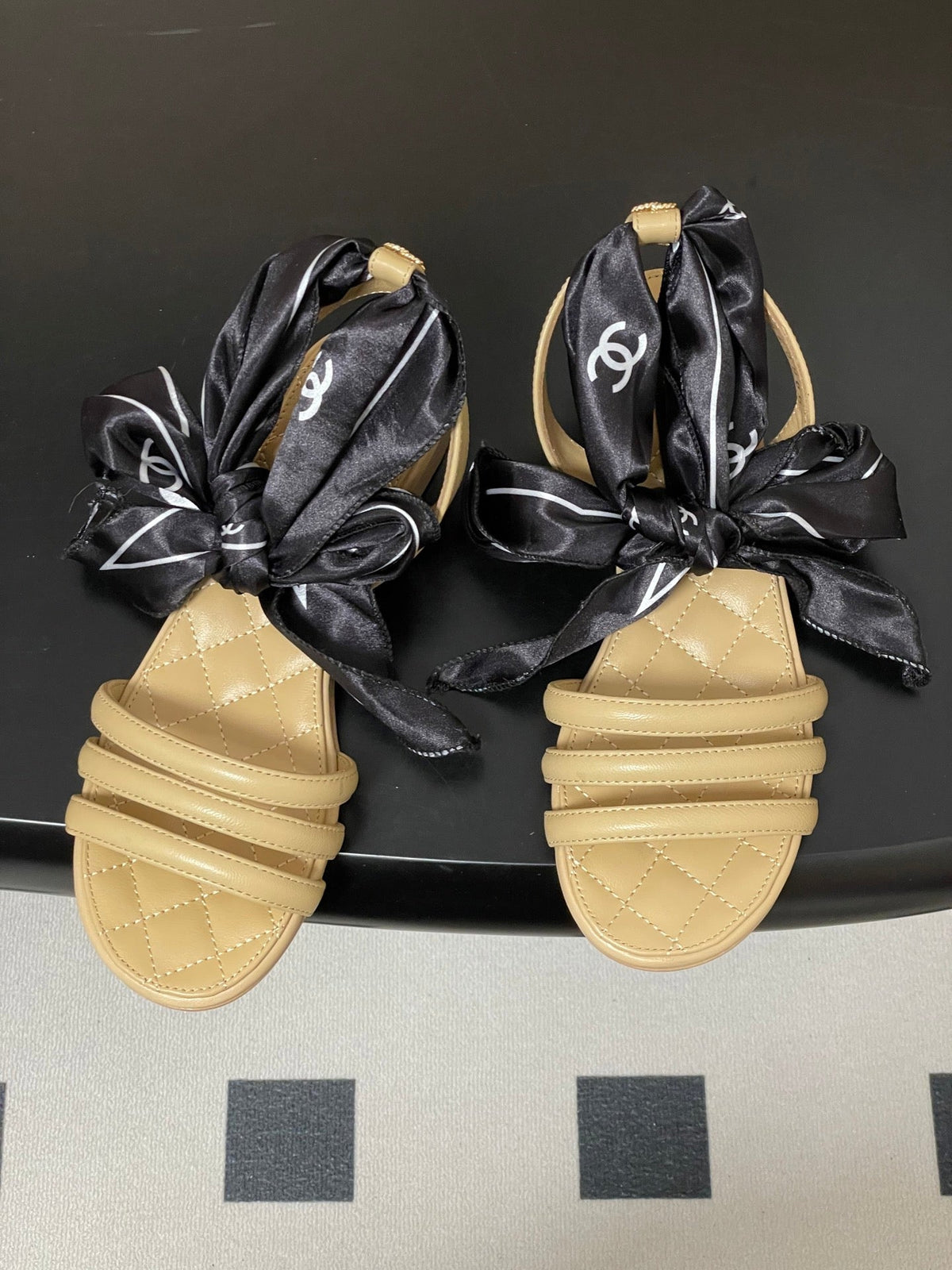 CC 26 Quilted Sandal 10mm With Scarf Sheepskin