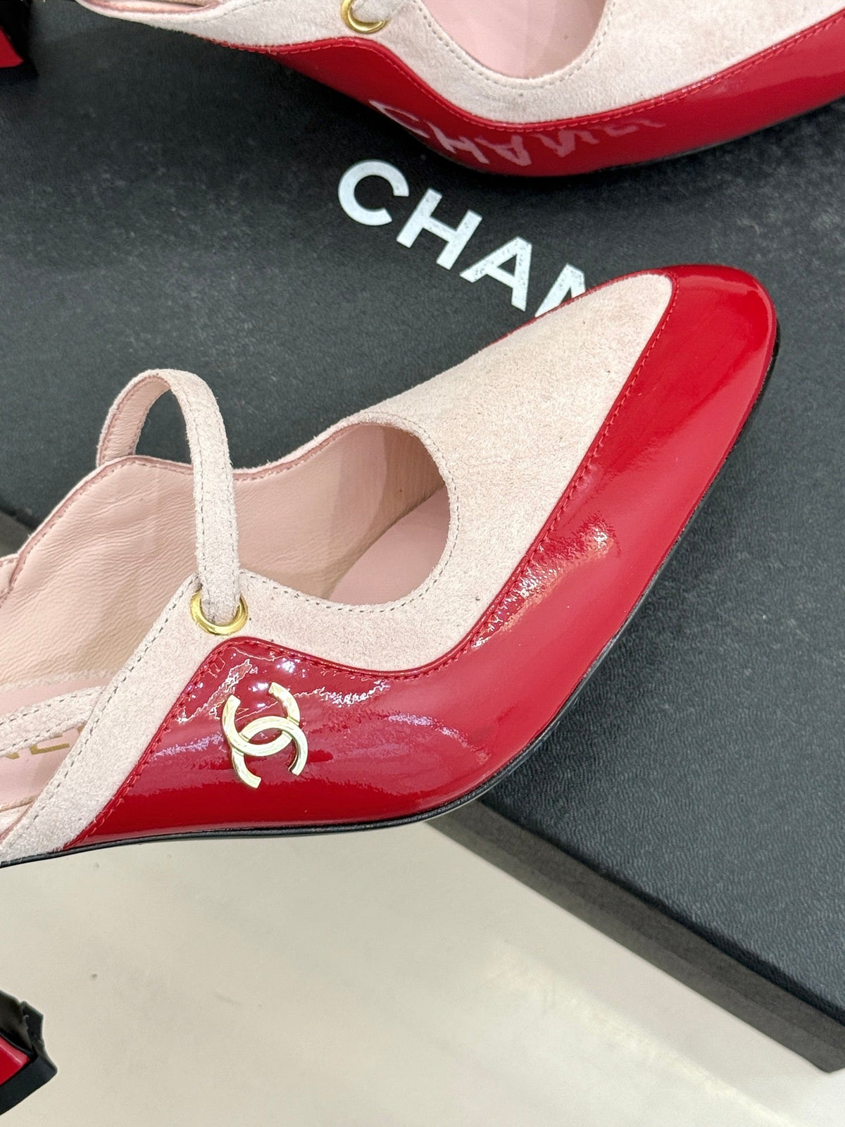 Chanel 2026 Two-Tone Slingback 70mm Suede Leather 671567
