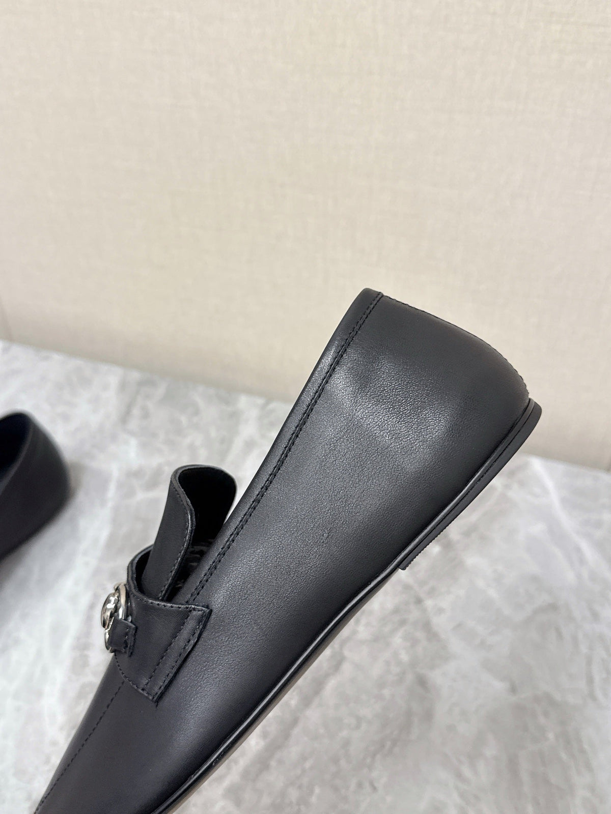 Gucci 2026 Worn-out Effect Ragazzo Loafers Canvas Leather 972295