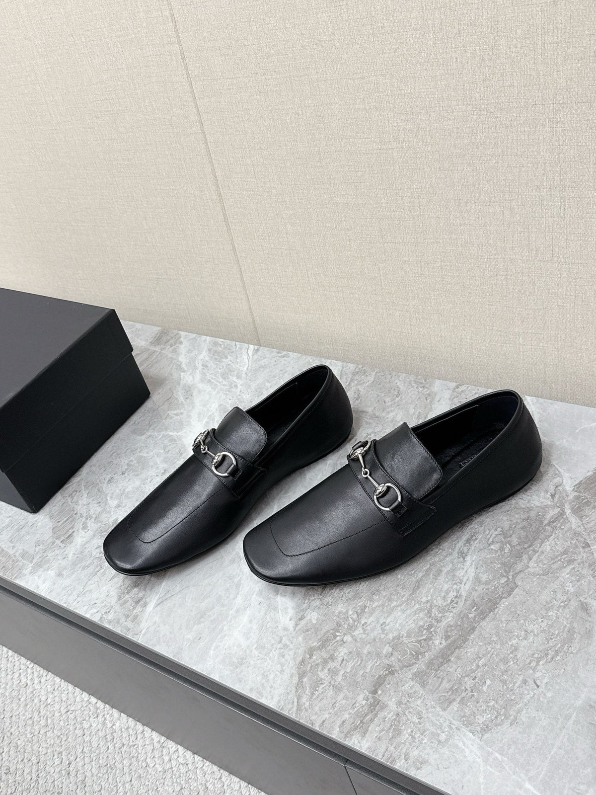 Gucci 2026 Worn-out Effect Ragazzo Loafers Canvas Leather 972295