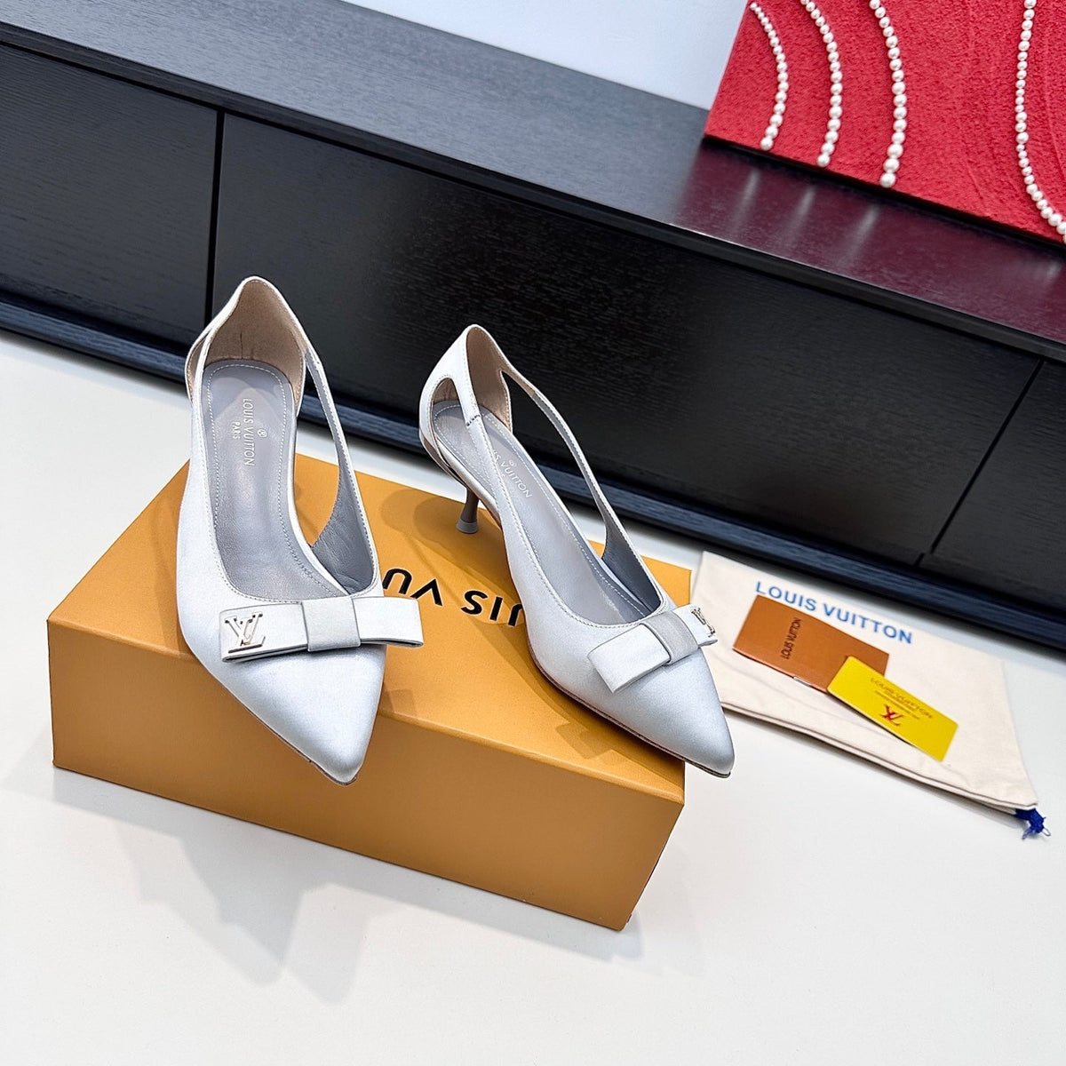 Louis Vuitton 2026 6AM Pumps 45mm Cut-Out Sides Silk Bow Leather 786930