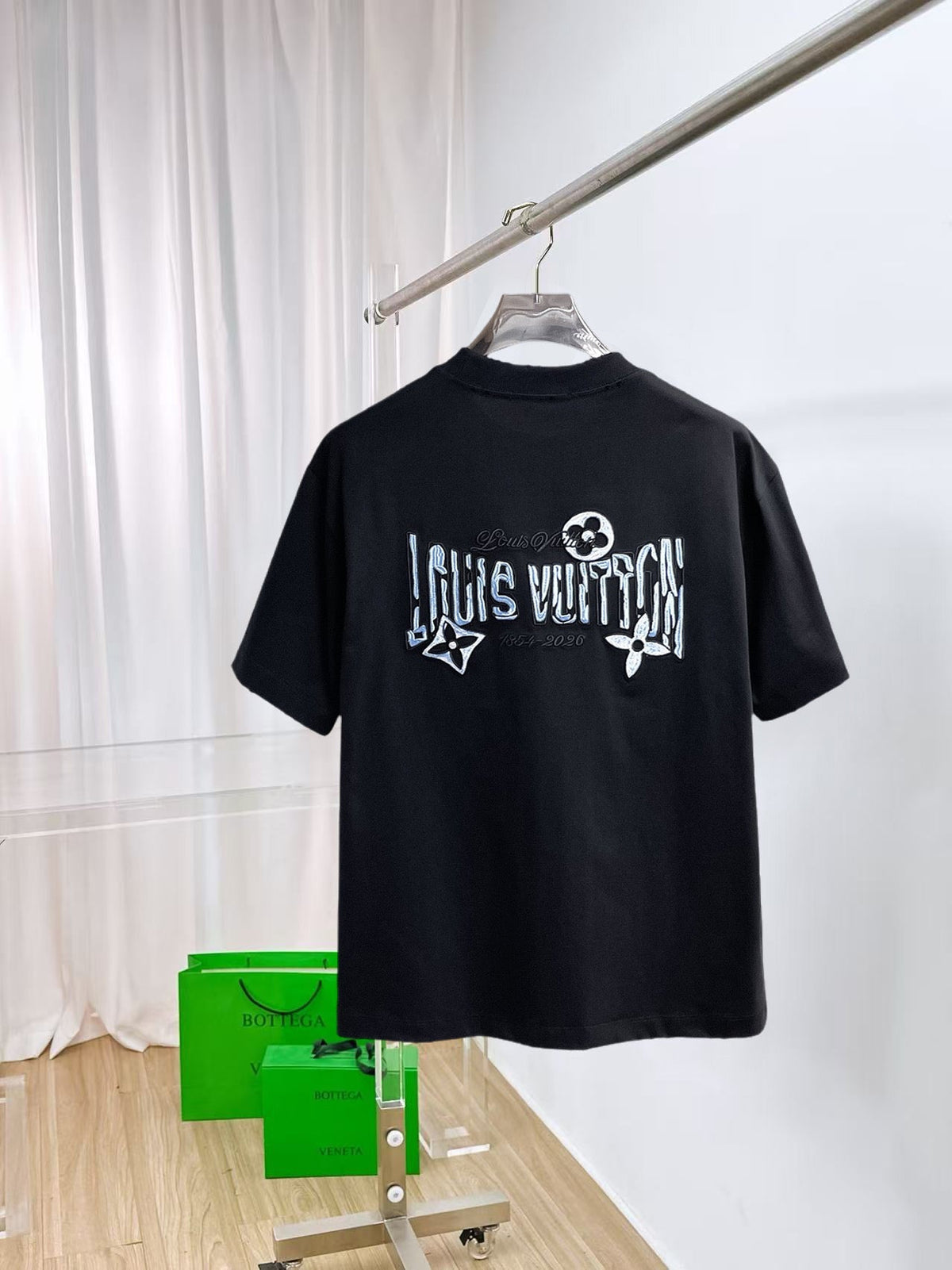 LV 2026 Men Short-sleeved T-shirt Cotton 303432