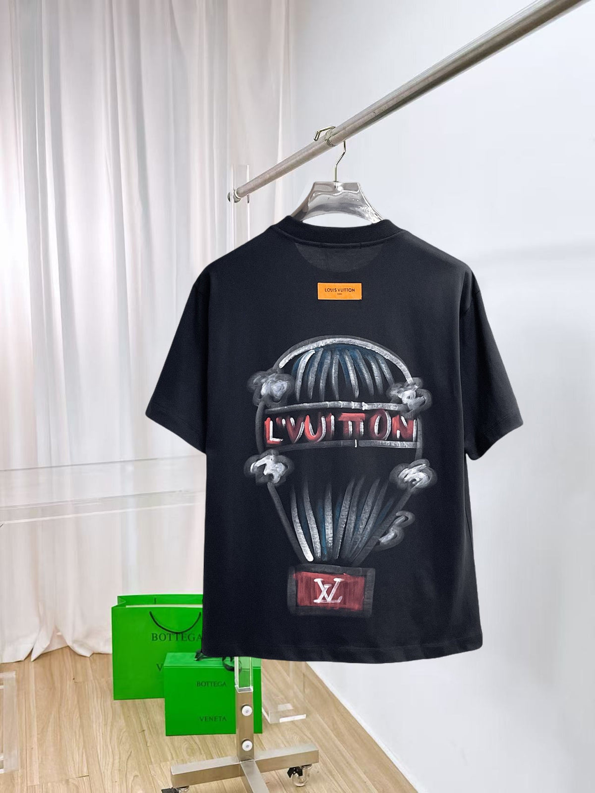 LV 2026 Men Short-sleeved T-shirt Cotton 303434