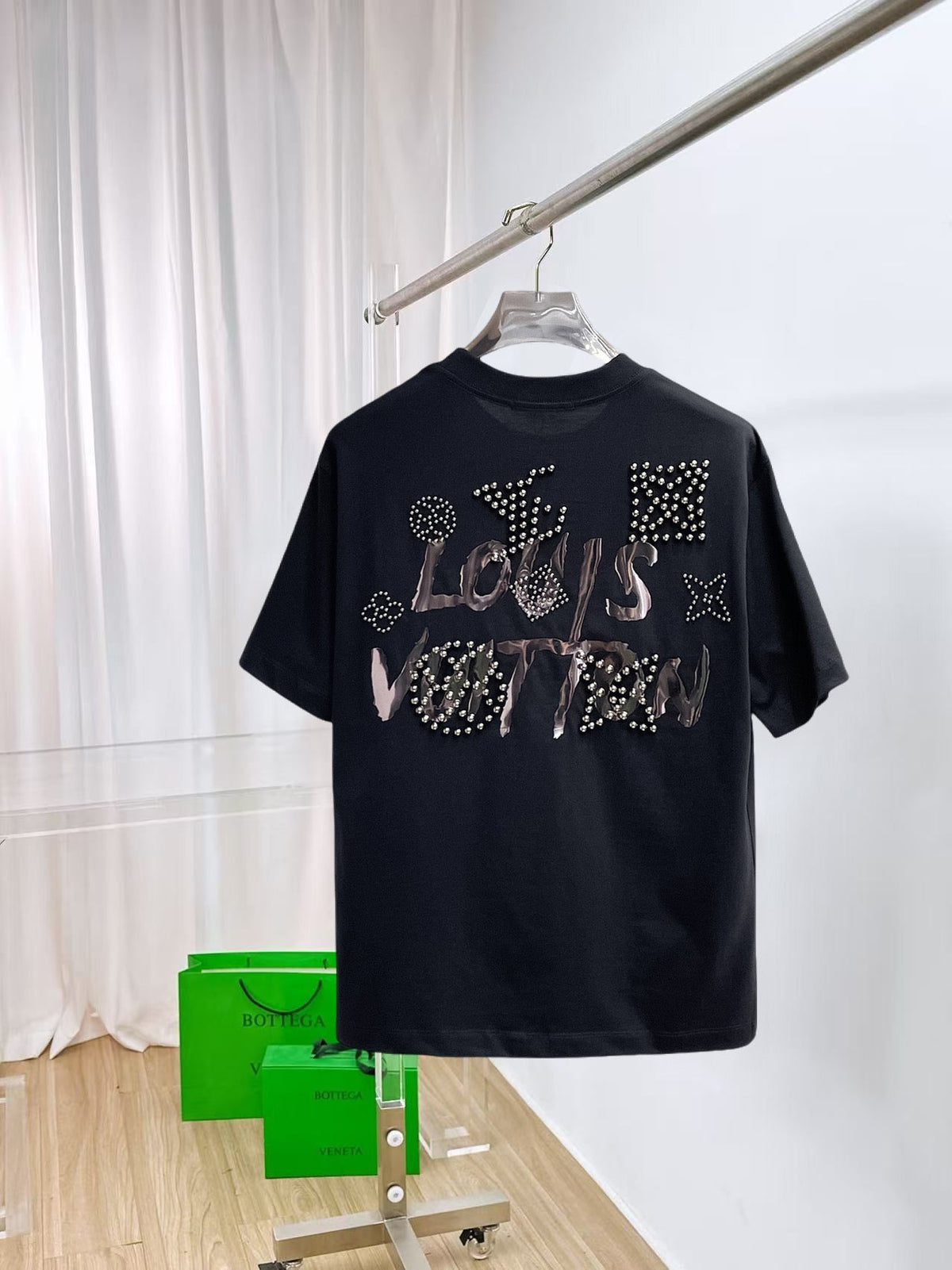 LV 2026 Men Short-sleeved T-shirt Cotton 303444