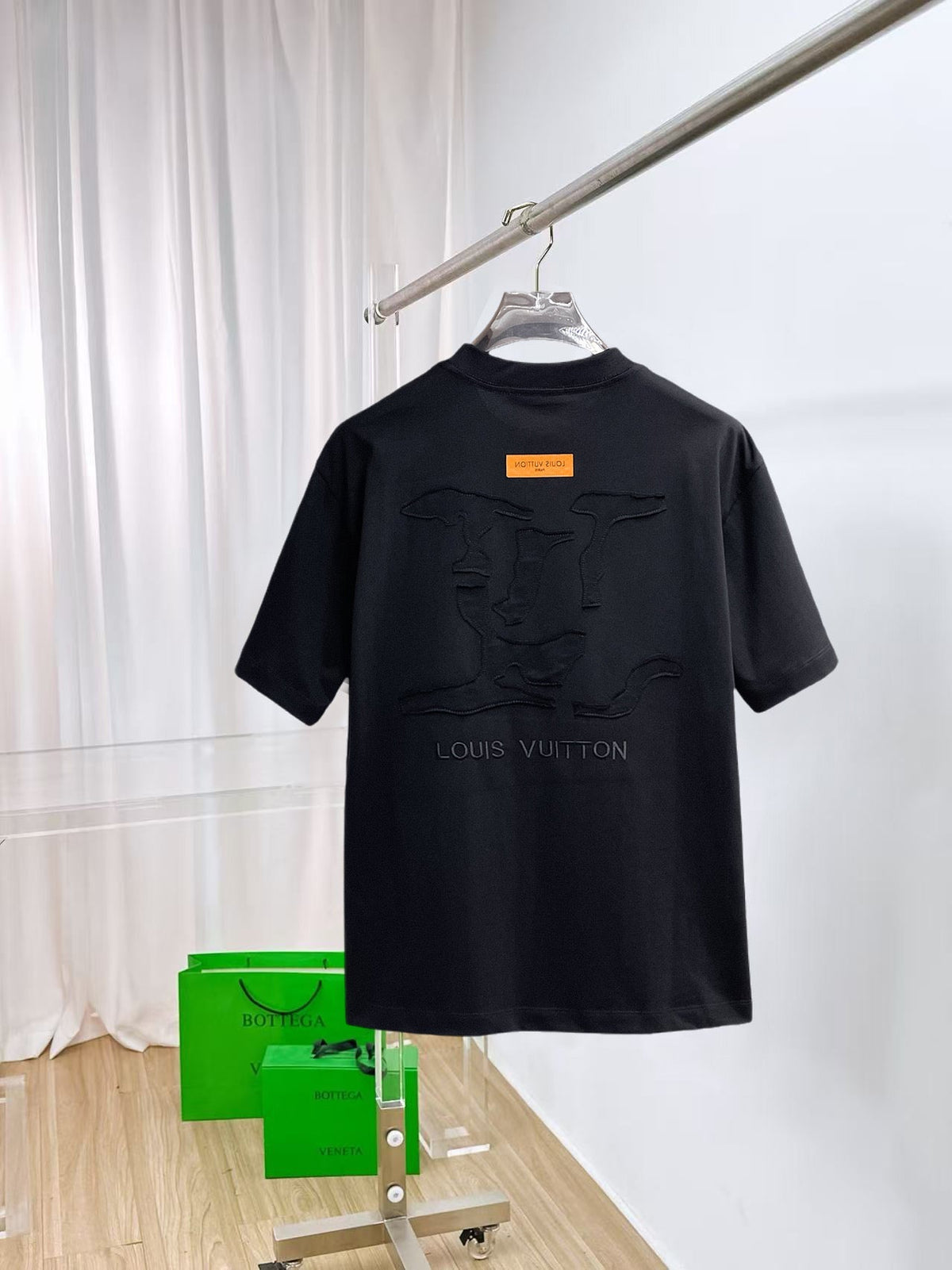 LV 2026 Men Short-sleeved T-shirt Cotton 303469