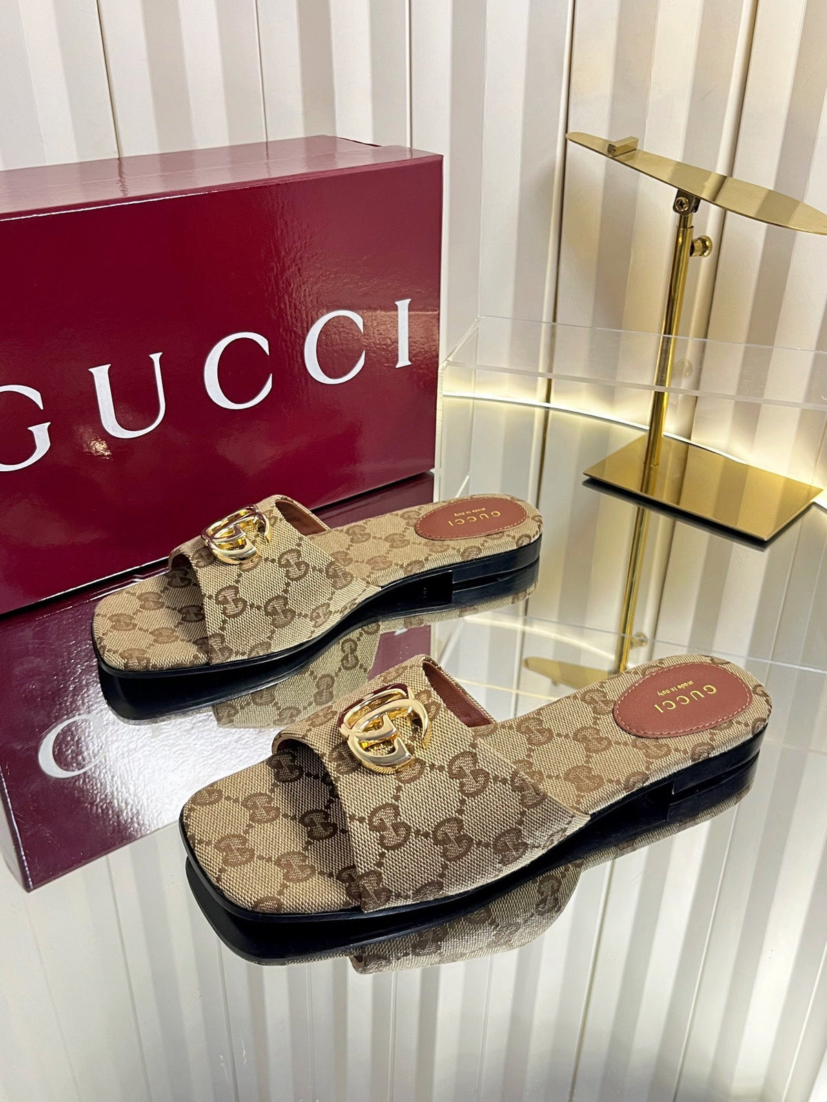Gucci 2026 Slipper Double G Logo Canvas 768126