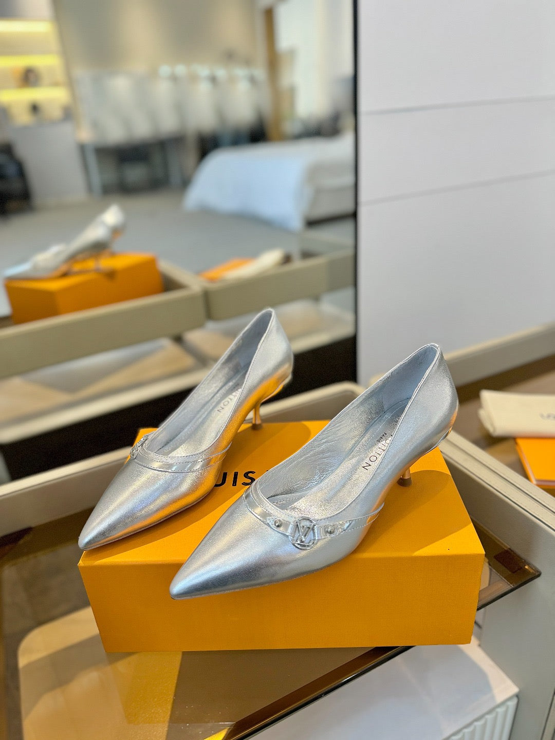 Louis Vuitton 2026 6AM Pumps 50mm Leather 787800