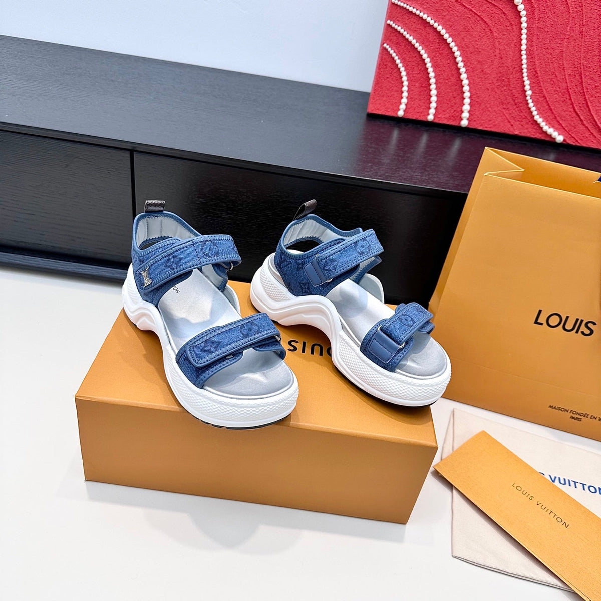 Louis Vuitton 2026 Archlight Flat Sandals 50mm Fabric Leather 787676