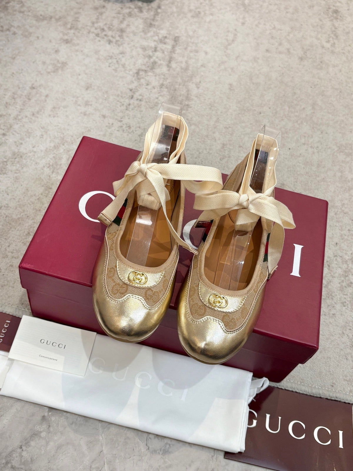 Gucci 2026 Ballet Flats Suede Canvas 929236