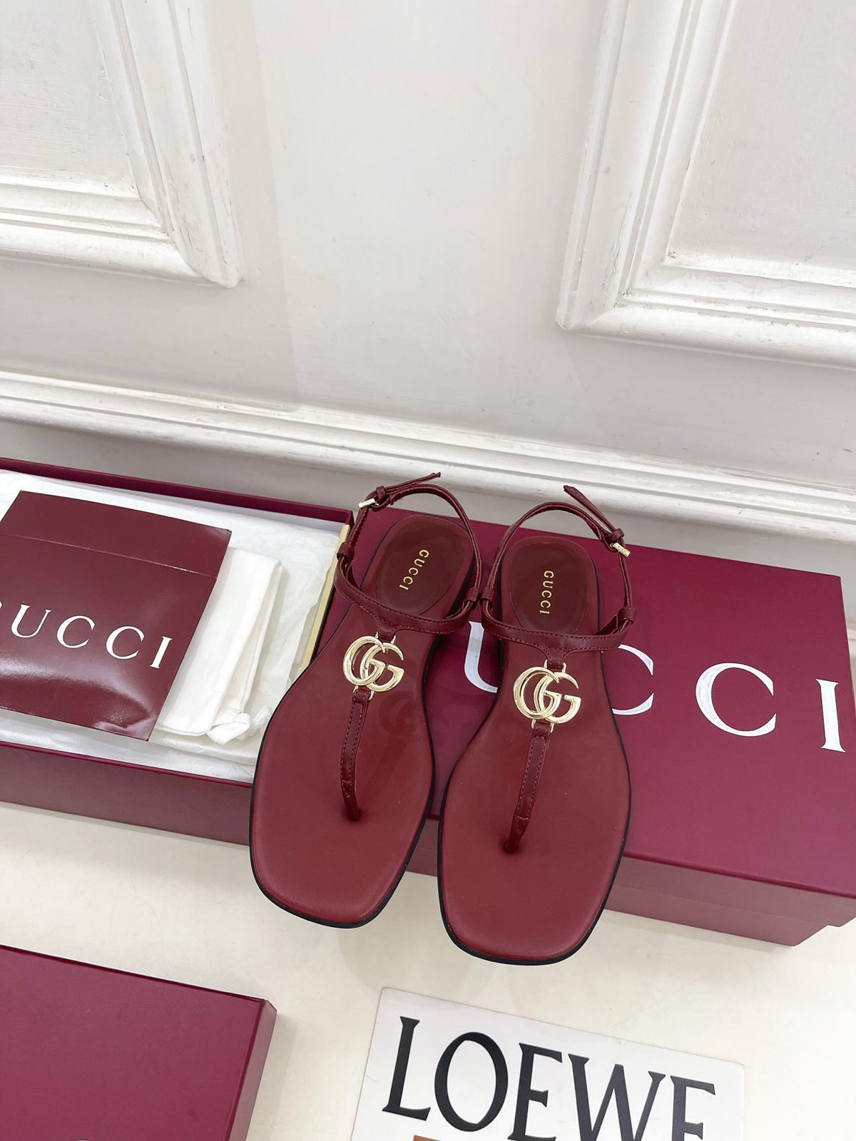 Gucci 2026 Marmont T-Strap Sandals Leather 946528