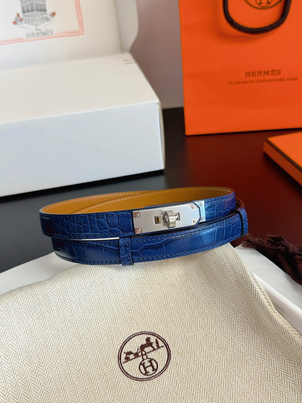 Hermes 2026 Kelly 18 Belt Crocodile-embossed Epsom Calfskin 214097